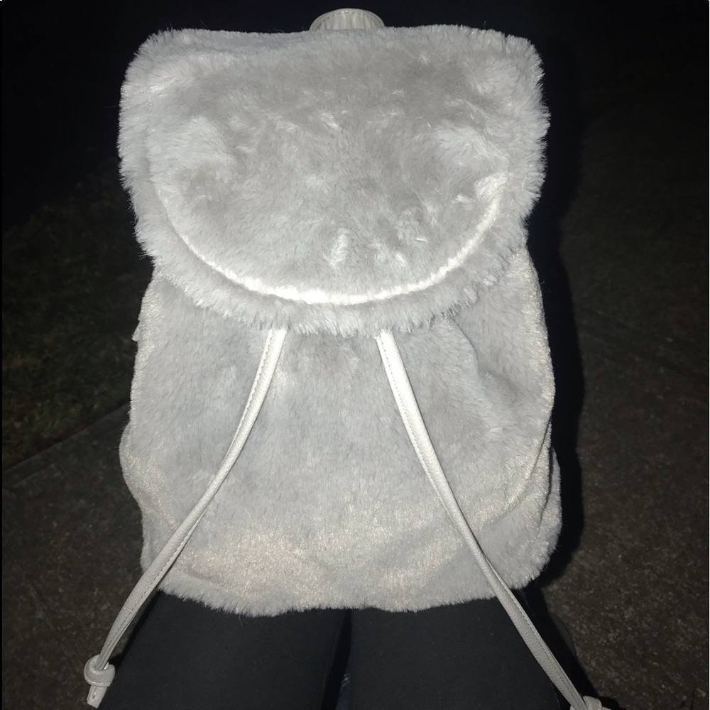 🎒NWT Mini Faux Fur Backpack🎒